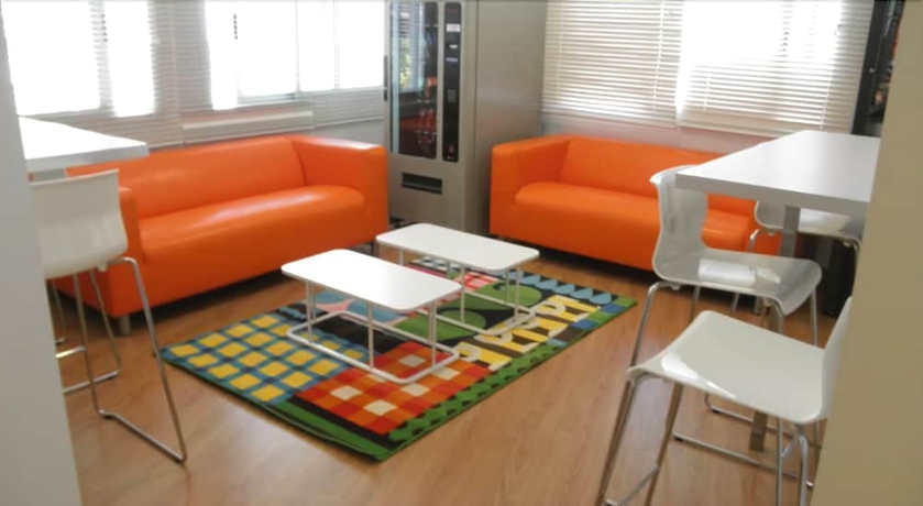 Imagen de los interiores del Hostel Dormavalència. Foto 19