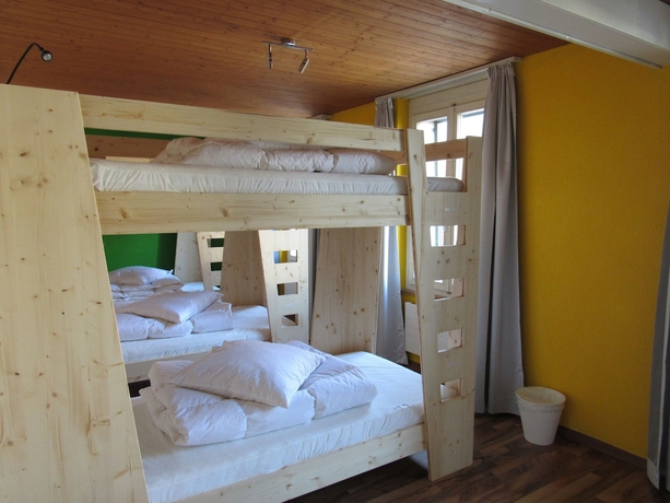 Imagen de la habitación del Hostel Downtown Interlaken. Foto 17