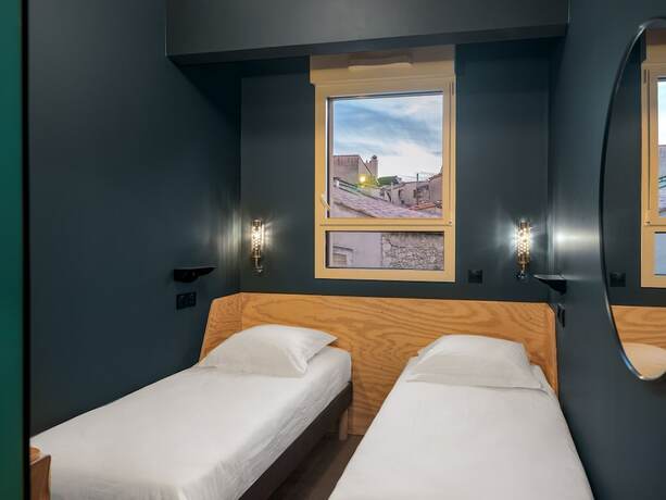 Imagen de la habitación del Hostel EKLO Montpellier. Foto 17