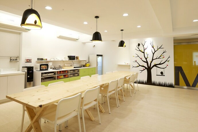 Imagen de los interiores del Hostel Ease Single Inn. Foto 36