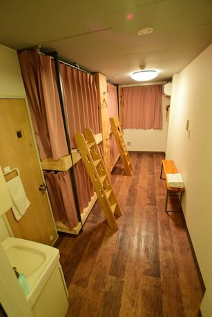 Imagen de la habitación del Hostel East Blue Kasai Tokyo. Foto 8