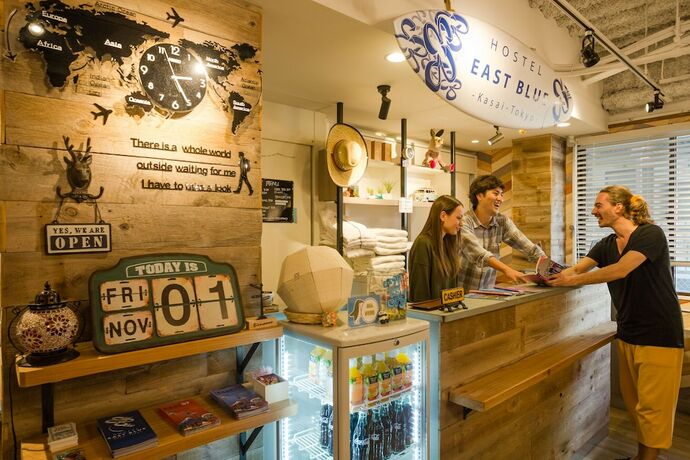 Imagen de los interiores del Hostel East Blue Kasai Tokyo. Foto 16