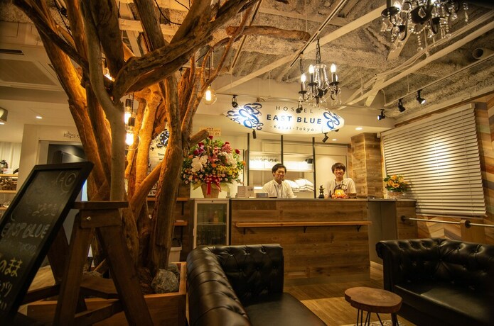 Imagen de los interiores del Hostel East Blue Kasai Tokyo. Foto 18