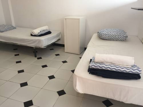 Imagen de la habitación del Hostel Easy Nerja. Foto 14