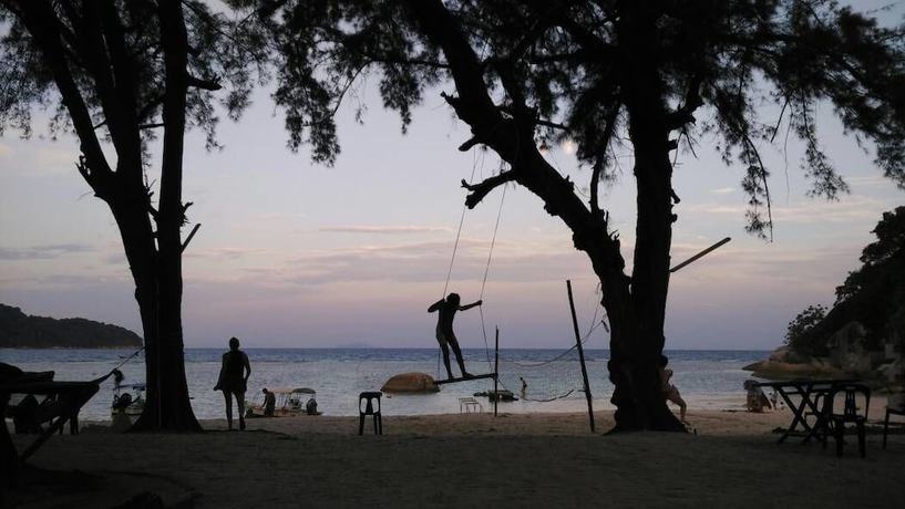 Imagen de los exteriores del Hostel Eco Marine Perhentian Island Resort -. Foto 14