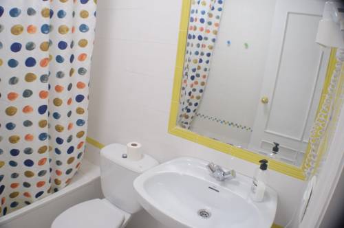 Imagen de la habitación del Hostel El Baobab. Foto 3