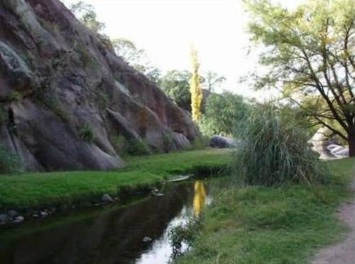 Imagen general del Hostel El Malecon, Capilla del Monte. Foto 3