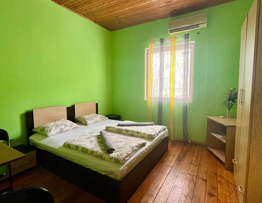 Imagen general del Hostel Elegance And Guesthouse. Foto 1