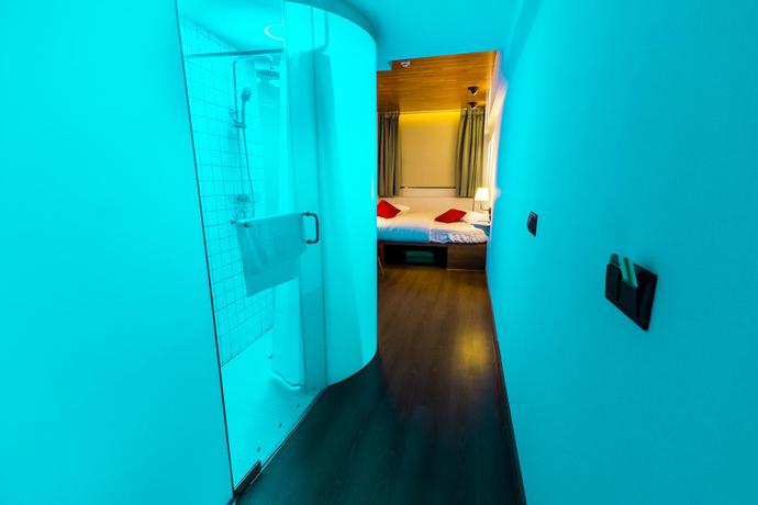 Imagen de la habitación del Hostel Far Home Bernabeu. Foto 12