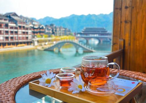 Imagen general del Hostel Fenghuang Joy Riverview. Foto 5