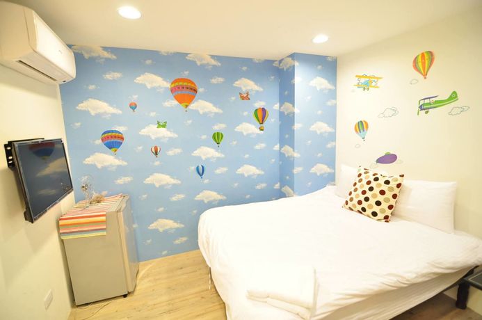 Imagen de los interiores del Hostel Fengjia Happy Play. Foto 13