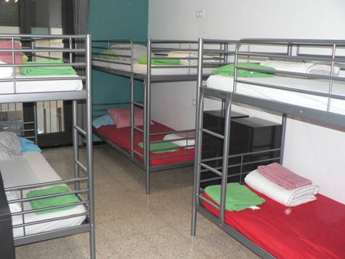 Imagen de la habitación del Hostel Figueres. Foto 5
