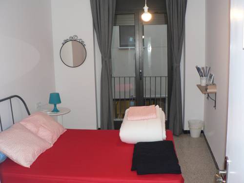Imagen de la habitación del Hostel Figueres. Foto 16