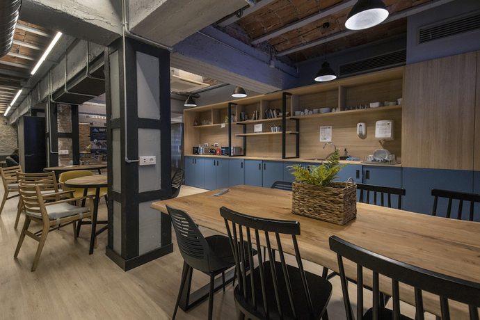 Imagen de los interiores del Hostel Font Andorra. Foto 12