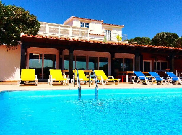 Imagen general del Hostel FreeSurfCamp. Foto 12