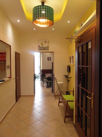 Imagen de los interiores del Hostel Freedom Traveller. Foto 13