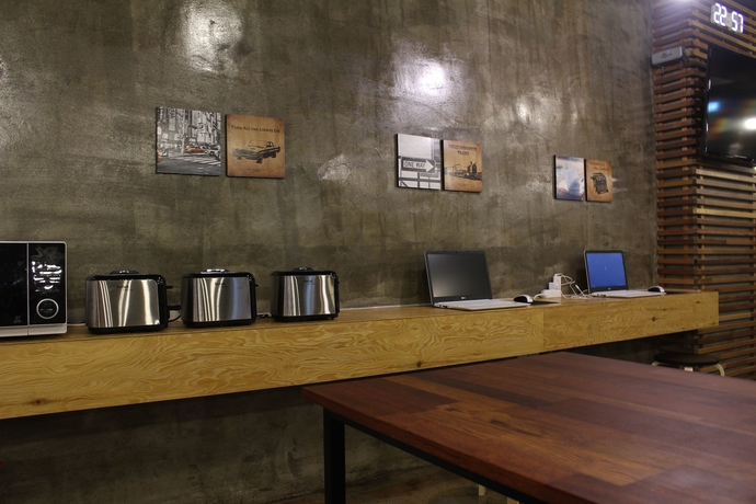 Imagen del bar/restaurante del Hostel G House Mini and Guest House -. Foto 9