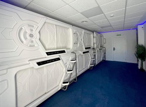 Imagen general del Hostel GOOD VIBES ONLY Capsule Hostel Malaga. Foto 9