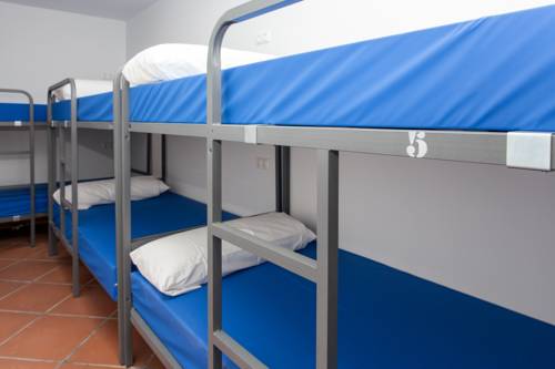 Imagen de la habitación del Hostel Galaxystar Barcelona. Foto 3