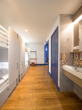 Imagen de la habitación del Hostel Generator Barcelona. Foto 7