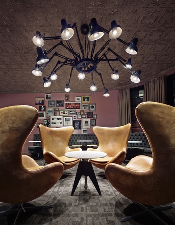 Imagen de los interiores del Hostel Generator London. Foto 15