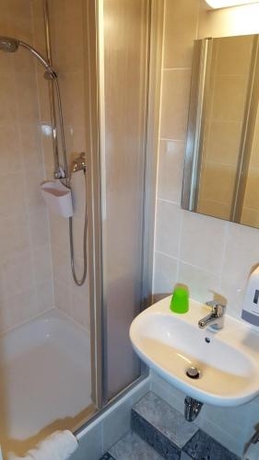 Imagen de la habitación del Hostel Genius Hotel Und. Foto 10