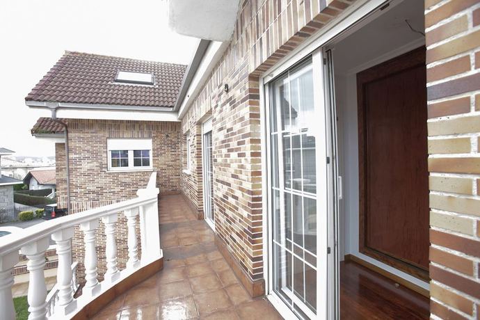 Imagen de los exteriores del Hostel Gijon Surf. Foto 18