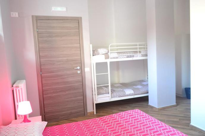 Imagen de la habitación del Hostel Gloria, Mil&aacute;n. Foto 4