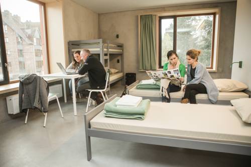 Imagen de la habitación del Hostel Groeninghe, Kortrijk. Foto 3