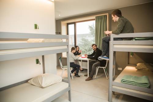 Imagen de la habitación del Hostel Groeninghe, Kortrijk. Foto 6