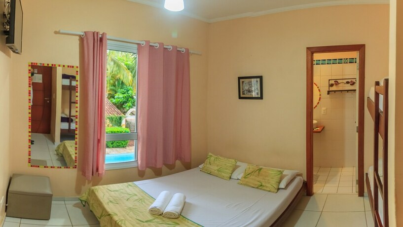 Imagen de la habitación del Hostel Guaruj&aacute;. Foto 26