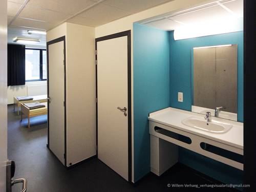 Imagen de la habitación del Hostel H, Hasselt. Foto 2