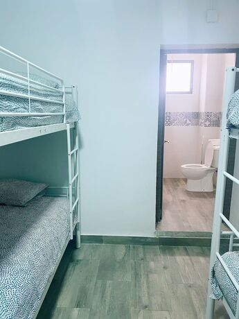 Imagen general del Hostel H8. Foto 10