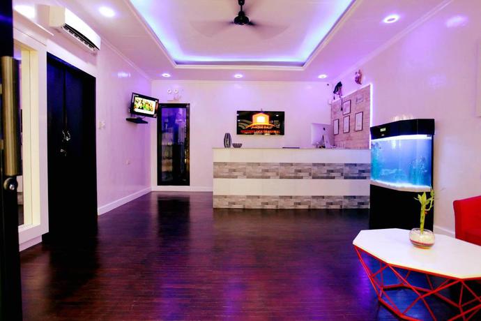 Imagen de los interiores del Hostel HALFWAY HOUSE - MACTAN CEBU AIRPORT. Foto 9
