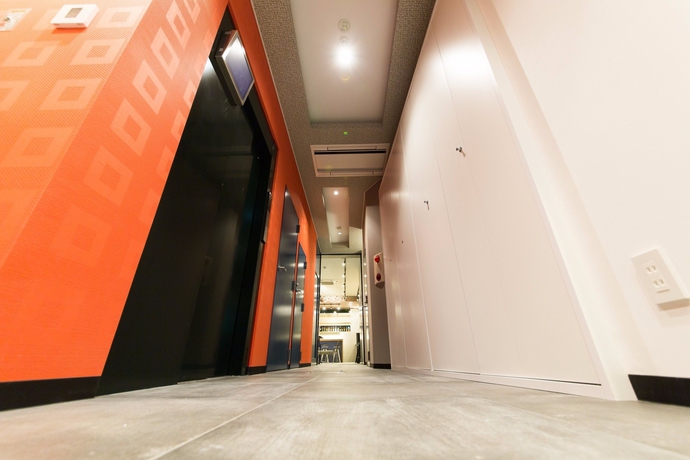Imagen de los interiores del Hostel Hangout Osaka Nanba Nipponbashi. Foto 17