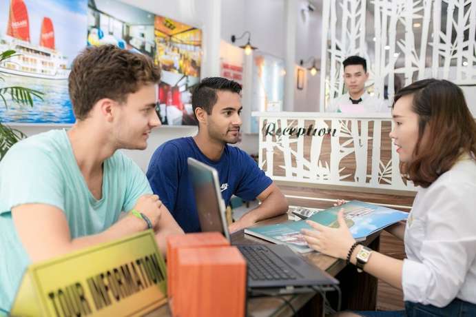 Imagen de los interiores del Hostel Hanoi Train Street. Foto 18