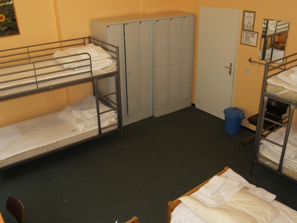 Imagen de la habitación del Hostel Happygolucky Hotel and. Foto 11