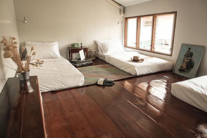 Imagen de la habitación del Hostel Here, Bangkok. Foto 2
