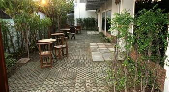 Imagen de los exteriores del Hostel Heuan Pak Dee At Gallery. Foto 15
