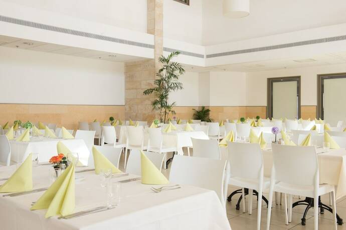 Imagen del bar/restaurante del Hostel Hi - Akko Knights. Foto 13