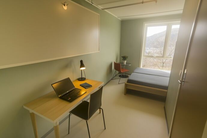 Imagen general del Hostel Hi Bergen Montana. Foto 10