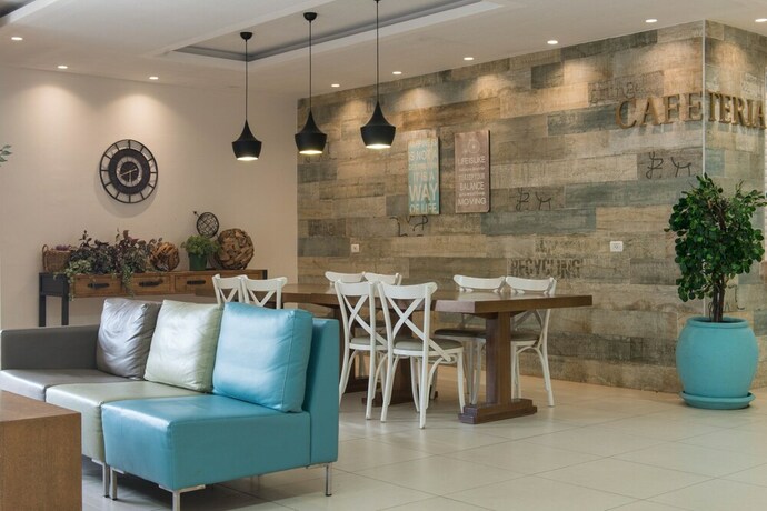 Imagen de los interiores del Hostel Hi Tel Hai. Foto 34