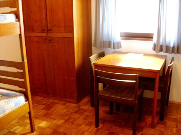 Imagen de la habitación del Hostel Hi Zadar. Foto 31