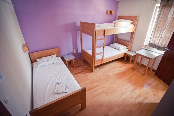 Imagen de la habitación del Hostel Hi Zadar. Foto 38