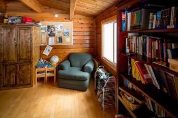 Imagen de los interiores del Hostel Hi-kananaskis. Foto 8