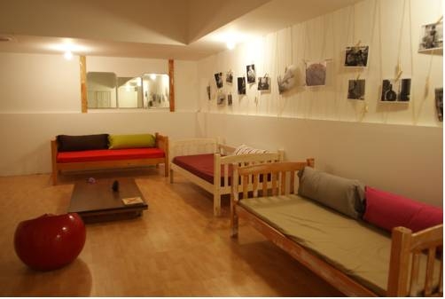 Imagen general del Hostel Hip Barcelona. Foto 6