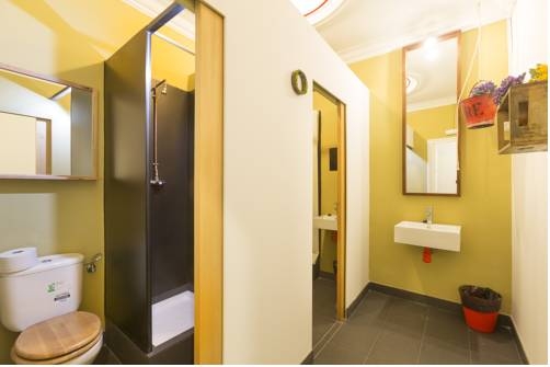 Imagen general del Hostel Hip Barcelona. Foto 8