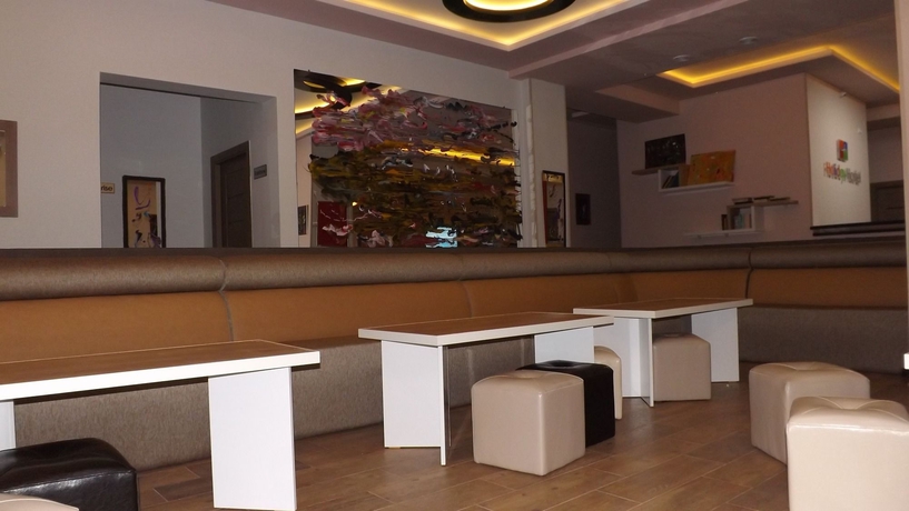 Imagen de los interiores del Hostel Holiday, Erev&aacute;n. Foto 16
