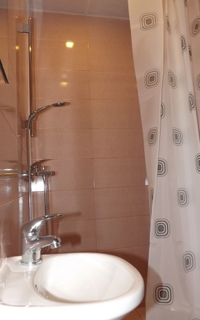 Imagen de la habitación del Hostel Holiday, Erev&aacute;n. Foto 13