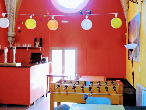 Imagen de los interiores del Hostel Home Backpackers Valencia By Feetup Hostels. Foto 8